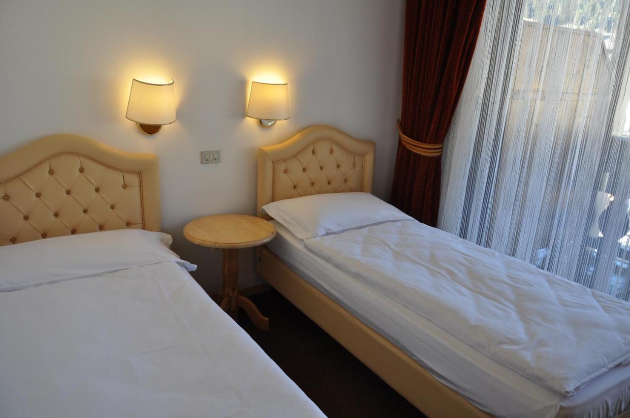 Residence Anda Поцца-ди-Фасса Экстерьер фото