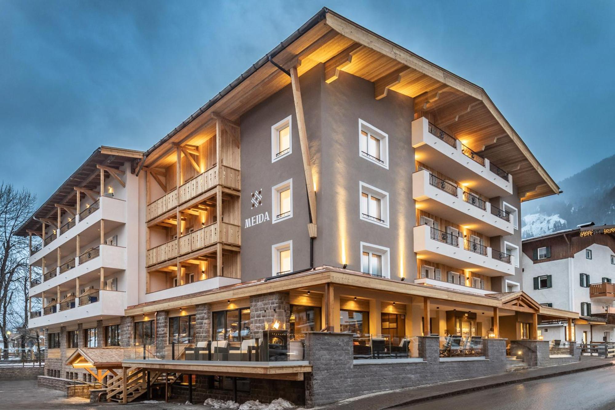 Residence Anda Поцца-ди-Фасса Экстерьер фото